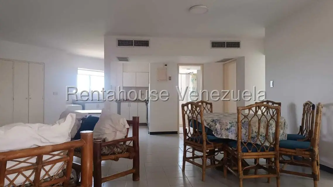 Apartamento (1 Nivel) en Alquiler en Los Canales de Rio Chico, Miranda - 4