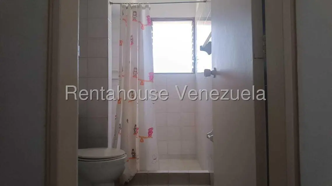 Apartamento (1 Nivel) en Alquiler en Los Canales de Rio Chico, Miranda - 9