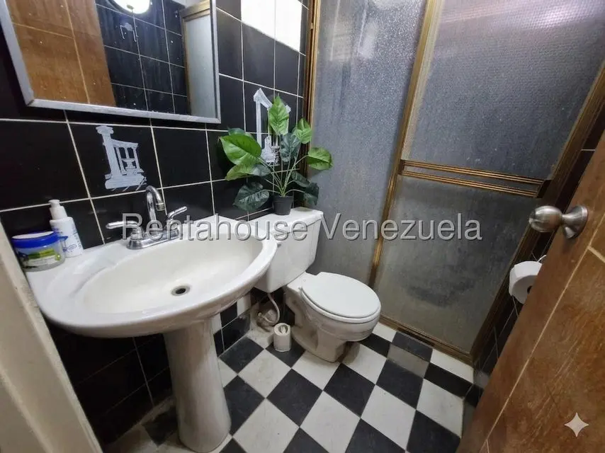 Apartamento (1 Nivel) en Alquiler en Los Samanes, Aragua - 11