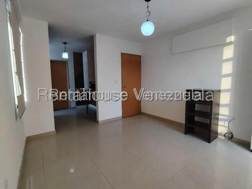 Casa (1 Nivel) en Alquiler en Ave Intercomunal, Lara - 12