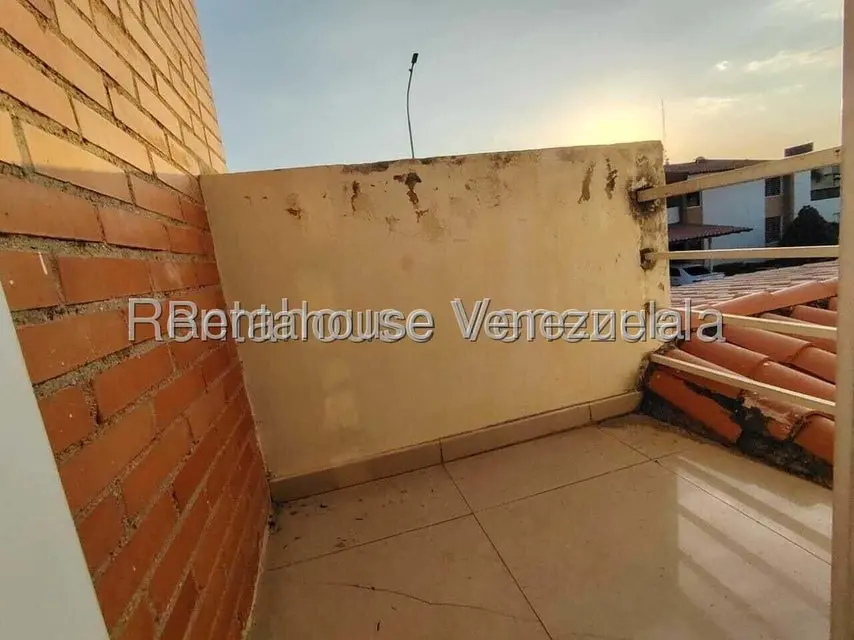 Casa (1 Nivel) en Alquiler en Ave Intercomunal, Lara - 16