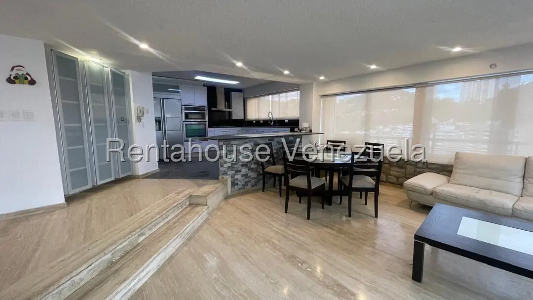 Apartamento (1 Nivel) en Alquiler en Lomas de Prados del Este, Distrito Metropolitano - 6