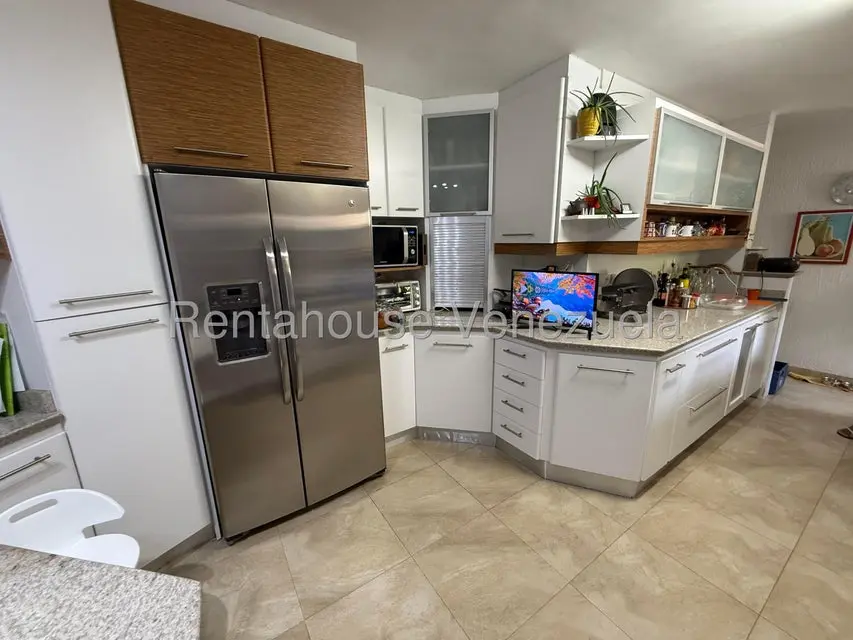 Apartamento (1 Nivel) en Alquiler en La Castellana, Distrito Metropolitano - 14