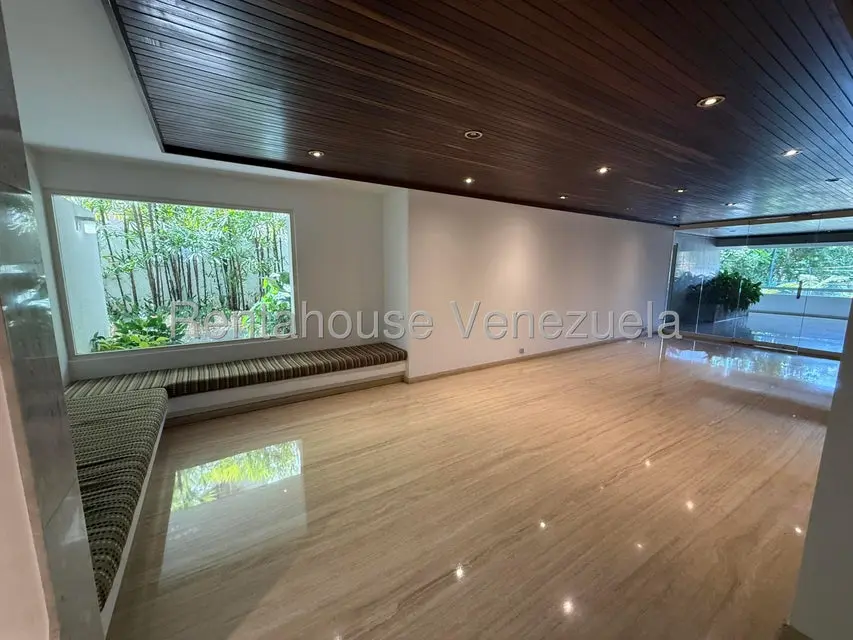 Apartamento (1 Nivel) en Alquiler en La Castellana, Distrito Metropolitano - 4