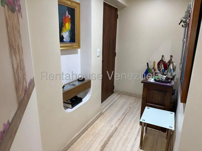 Apartamento (1 Nivel) en Alquiler en La Castellana, Distrito Metropolitano - 5