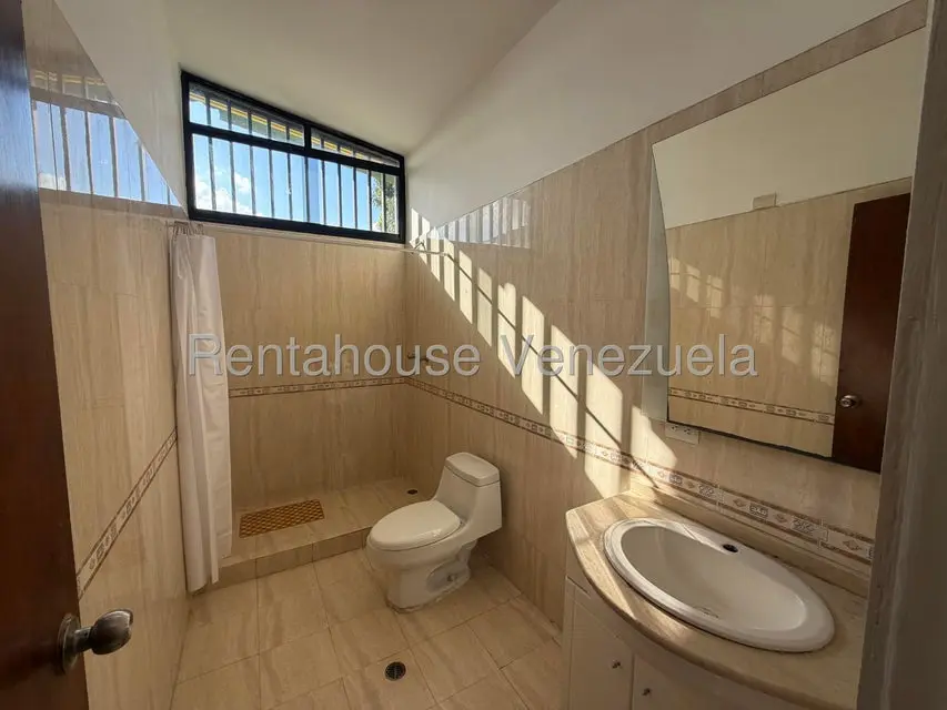 Casa (Multipes Niveles) en Venta en Horizonte, Distrito Metropolitano - 21