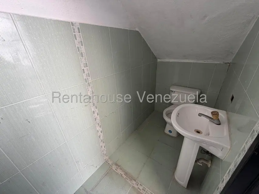 Casa (Multipes Niveles) en Venta en Horizonte, Distrito Metropolitano - 23