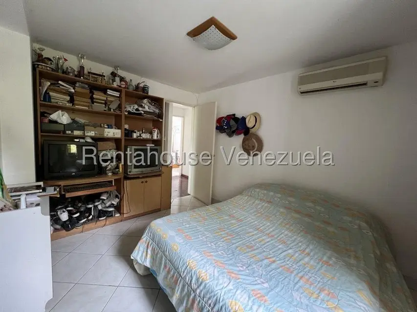 Apartamento (1 Nivel) en Venta en Colinas de La California, Distrito Metropolitano - 21