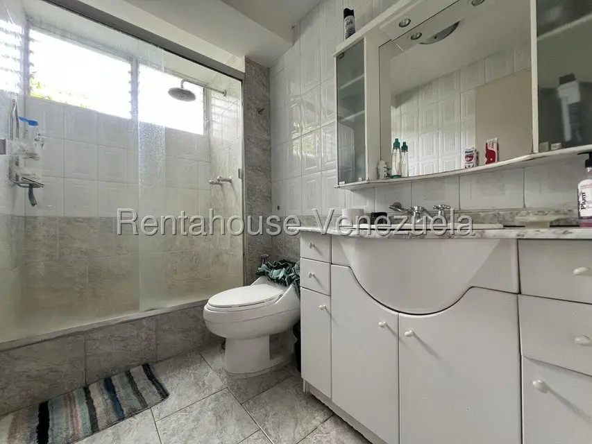 Apartamento (1 Nivel) en Venta en Colinas de La California, Distrito Metropolitano - 22