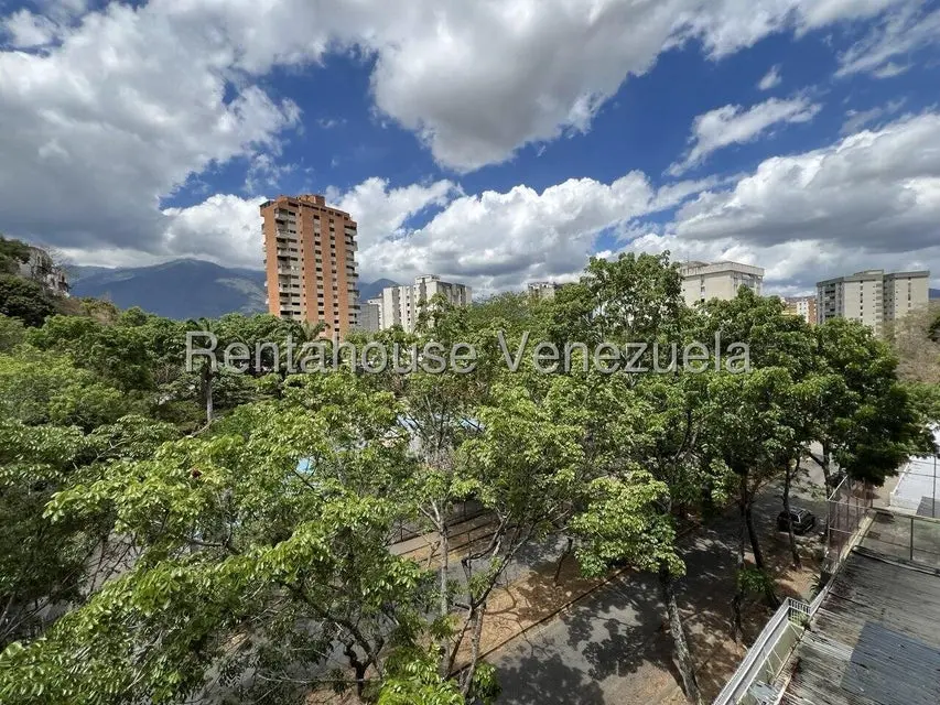 Apartamento (1 Nivel) en Venta en Colinas de La California, Distrito Metropolitano - 30