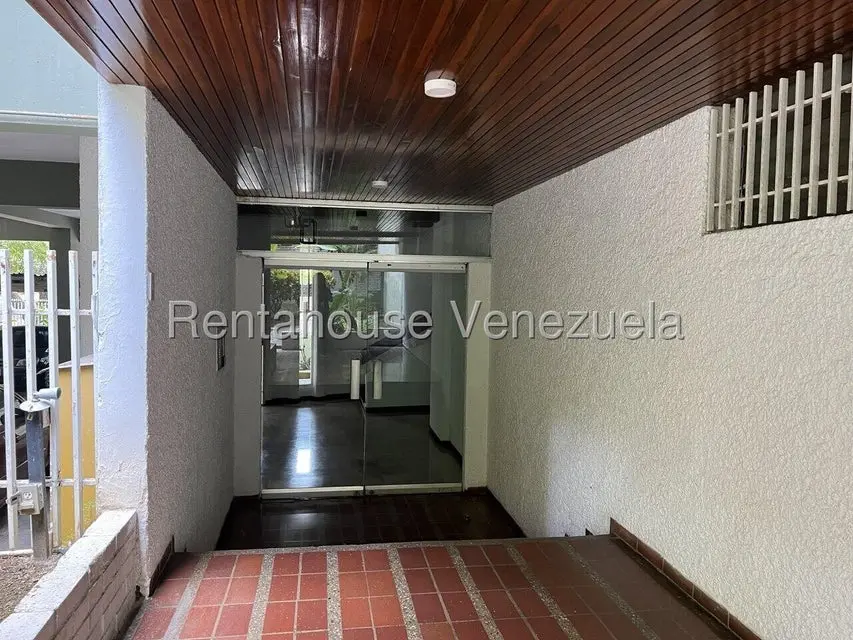 Apartamento (1 Nivel) en Venta en Colinas de La California, Distrito Metropolitano - 35