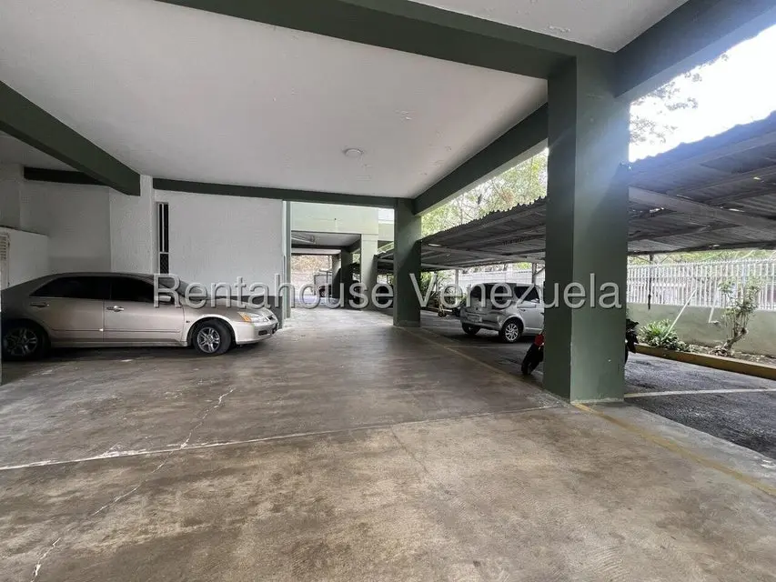 Apartamento (1 Nivel) en Venta en Colinas de La California, Distrito Metropolitano - 45