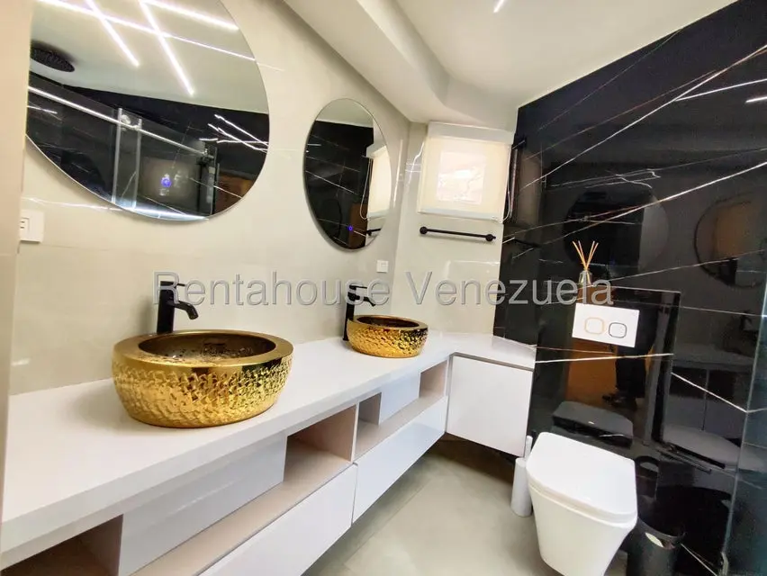 Apartamento (1 Nivel) en Alquiler en El Rosal, Distrito Metropolitano - 13
