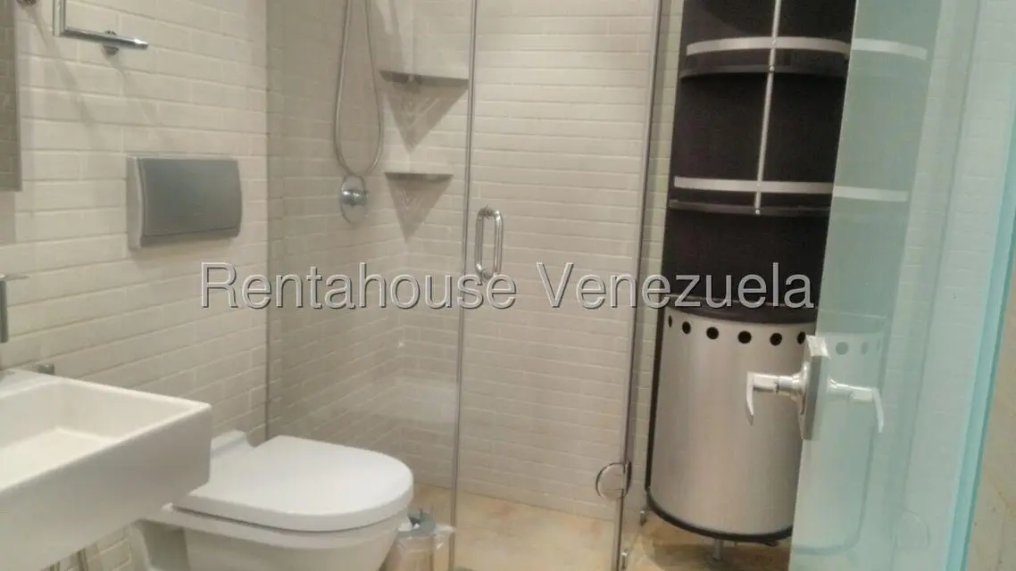 Apartamento (1 Nivel) en Alquiler en Terrazas del Avila, Distrito Metropolitano - 12