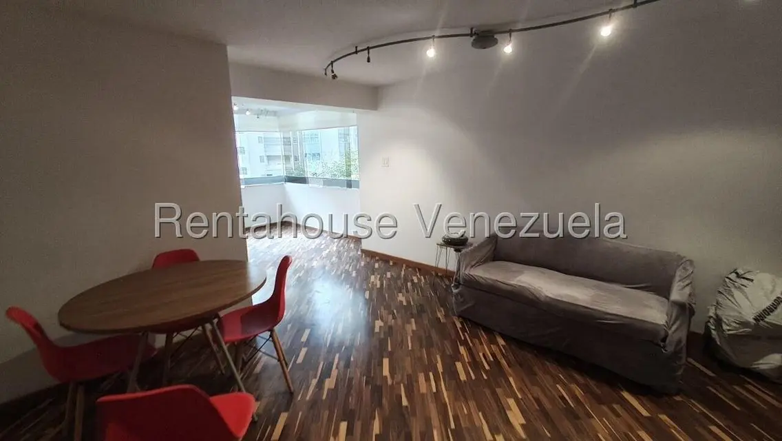Apartamento (1 Nivel) en Alquiler en Terrazas del Avila, Distrito Metropolitano - 4