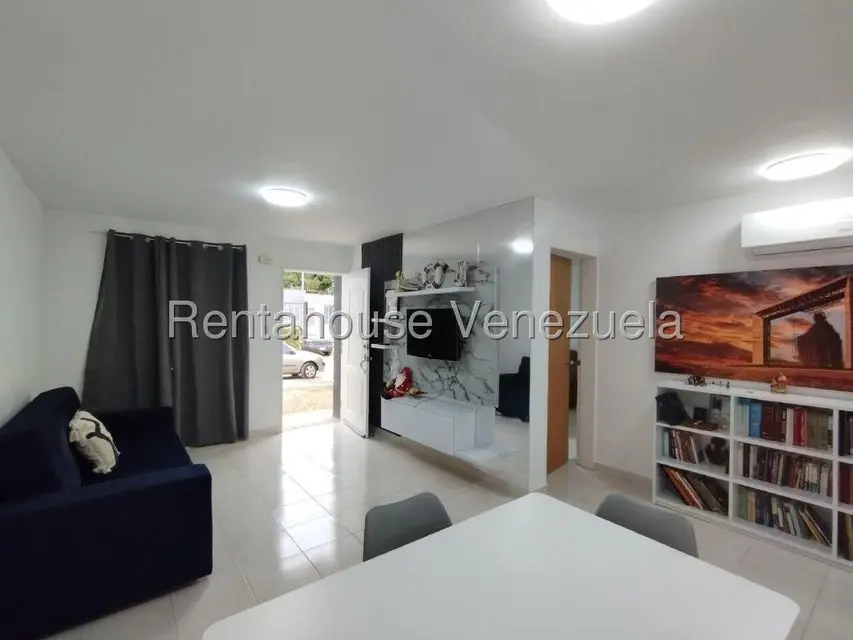 Casa (1 Nivel) en Venta en Ave Intercomunal, Lara - 5