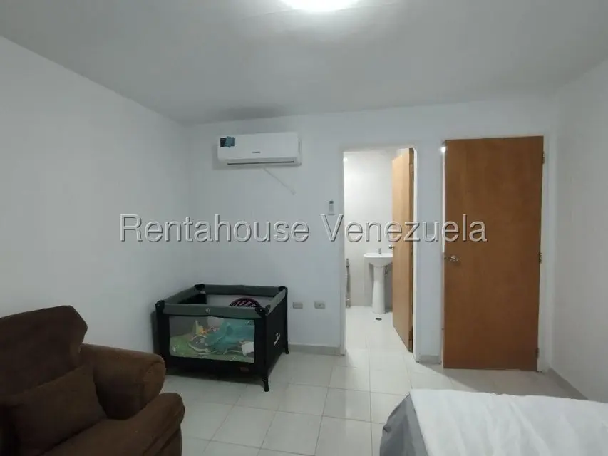 Casa (1 Nivel) en Venta en Ave Intercomunal, Lara - 9
