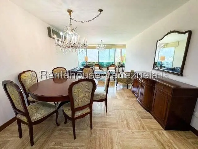 Apartamento (1 Nivel) en Alquiler en Lomas de Las Mercedes, Distrito Metropolitano - 12
