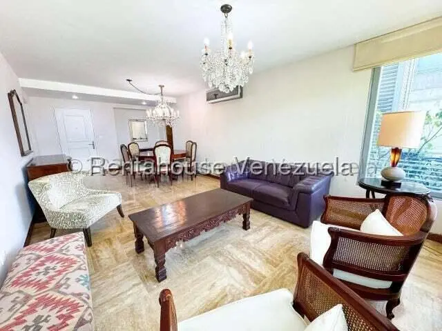 Apartamento (1 Nivel) en Alquiler en Lomas de Las Mercedes, Distrito Metropolitano - 23