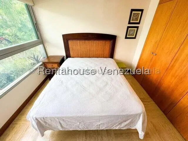 Apartamento (1 Nivel) en Alquiler en Lomas de Las Mercedes, Distrito Metropolitano - 37