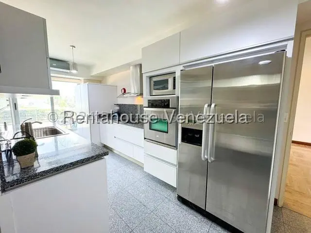 Apartamento (1 Nivel) en Alquiler en Lomas de Las Mercedes, Distrito Metropolitano - 7